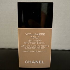 Chanel Vitalumiere Aqua Beige 40